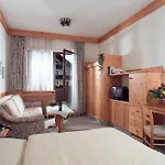 Otel Wienerwaldhof 4*