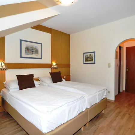 Wienerwaldhof Rieger 4*