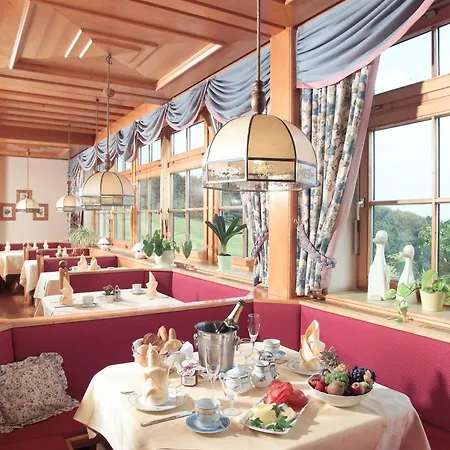 Wienerwaldhof Rieger 4* Tullnerbach-Lawies
