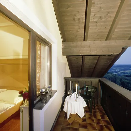 Wienerwaldhof 4* Tullnerbach-Lawies