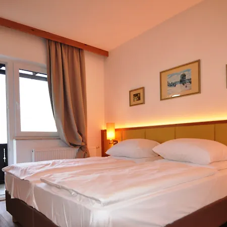 Hotel Wienerwaldhof Tullnerbach-Lawies