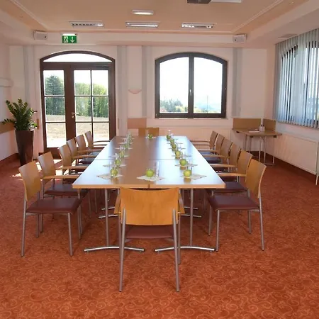Otel Wienerwaldhof Rieger 4*