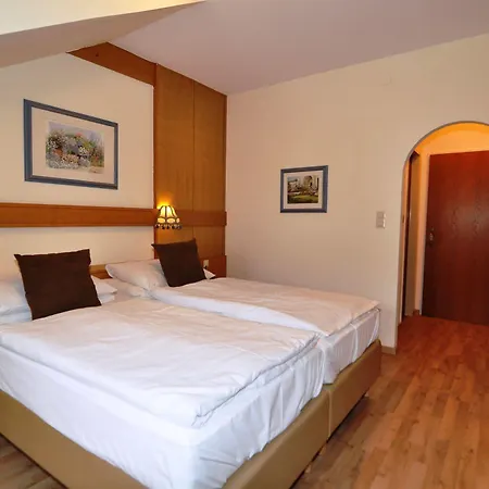 Hotell Wienerwaldhof Rieger Tullnerbach-Lawies