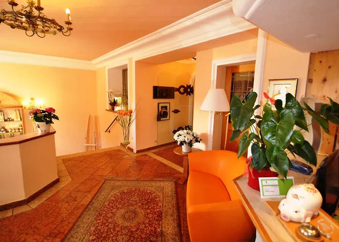 Отель Wienerwaldhof 4*