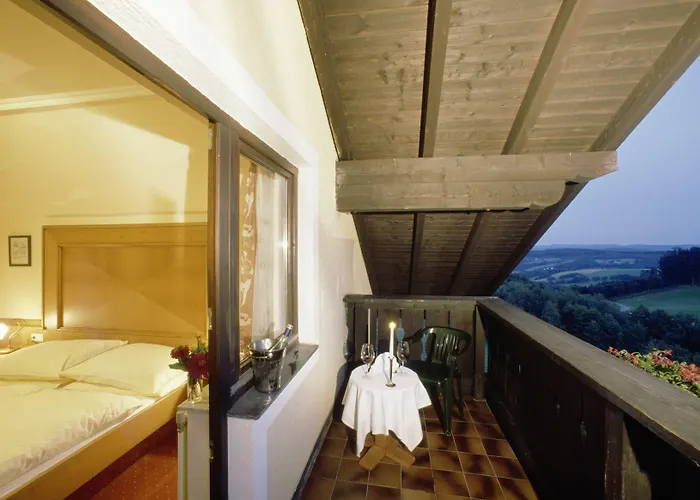 Hotel Wienerwaldhof 4* טולנרבאך - לאוויס