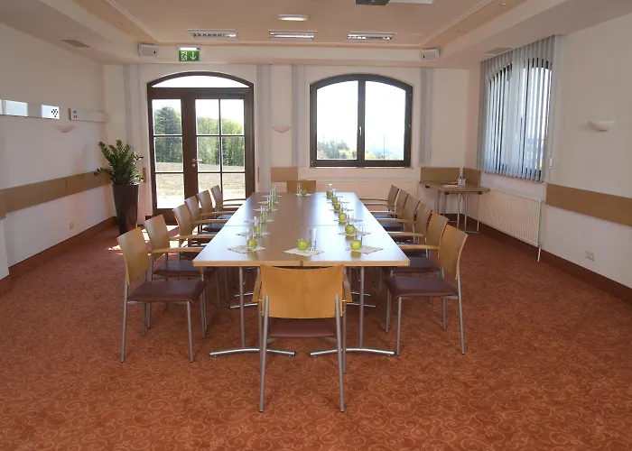 Hotel Wienerwaldhof 4* טולנרבאך - לאוויס